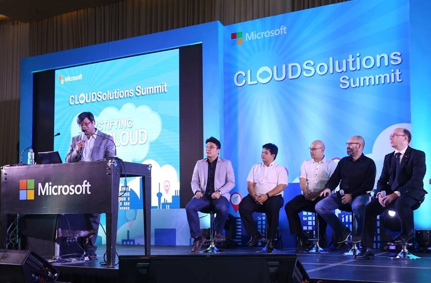 Herns Hermida, Microsoft Philippines Cloud & Enterprise Business Lead moderates the panel discussion at the Cloud Solutions Summit with (left to right): Brian Perry Ortañez, Systems Engineer, Fortinet; Dr. Ryan Bañez, Chief Medical Informatics Officer of Health Informatics; Dindo Fernando, Senior Channel Manager, Microsoft Philippines; Lars Jeppesen, CEO and co-founder Tech One Global and David Mould, Chief Digital Advisor, Microsoft Consulting Services